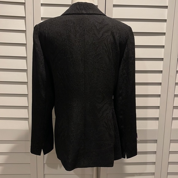 Blacker by Stanley Blacker Long with shoulder Pads Blazer - Picture 5 of 8